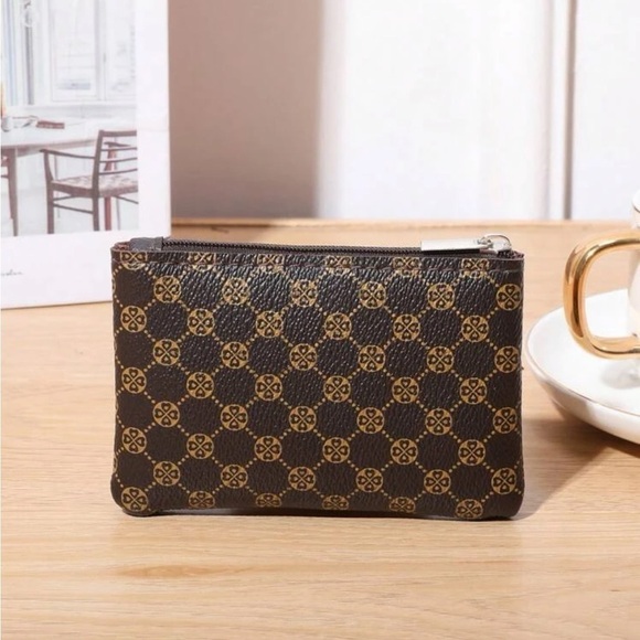 ⚠️Clearance Coffee Brown Double Zipper Coin Purse / Wallet / Cardholder - Picture 2 of 6